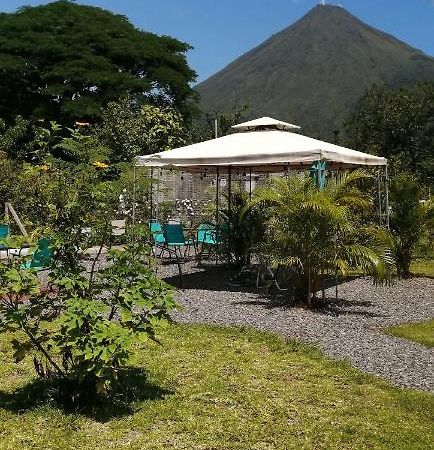 Hotel Chongos Place La Fortuna Esterno foto